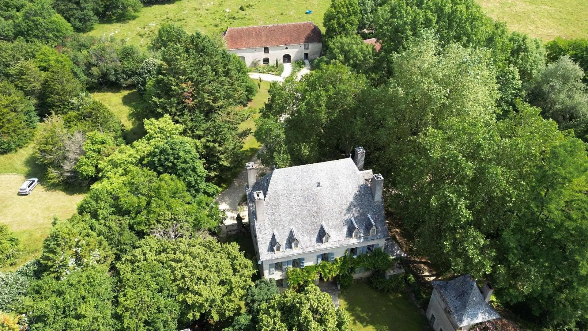 Bed & Breakfast Chateau Mas De Pradie B&B Garden View Room Foissac